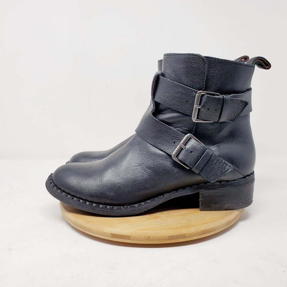 Gentle Souls Boot Women 8 Moto Leather Biker Belted Buckle Straps Lagenlook Shoe